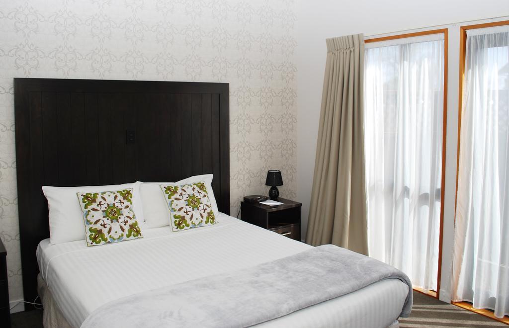 Bethlehem Motor Inn And Conference Centre Tauranga Room photo