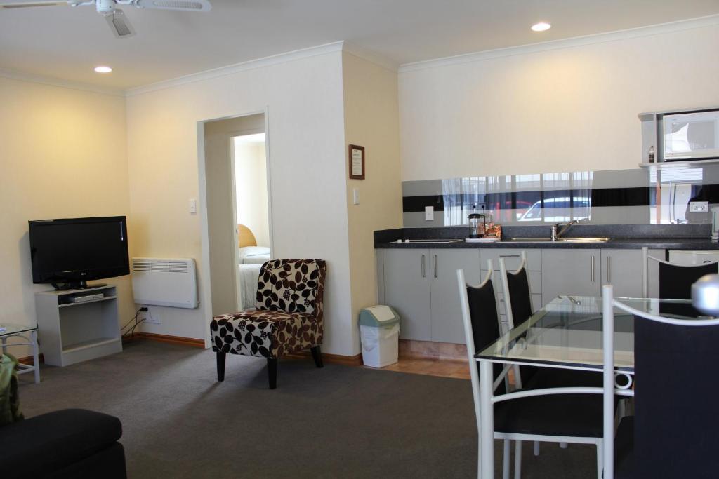 Bethlehem Motor Inn And Conference Centre Tauranga Room photo